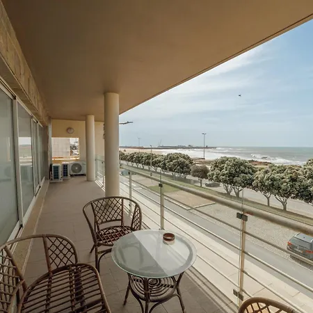 Modern Grand Seaside & Seaview By Vacationy Apartamento Matosinhos (Porto)